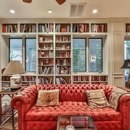 Artist'S Library With A Private Swimming Pool Apartment Houston Exterior foto